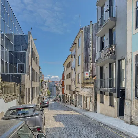 شقة Almada Comfy *