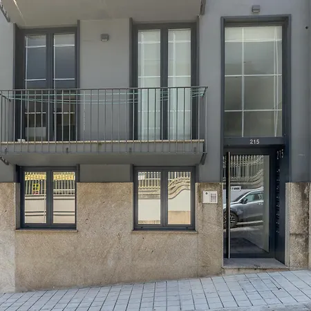 Apartment Almada Comfy