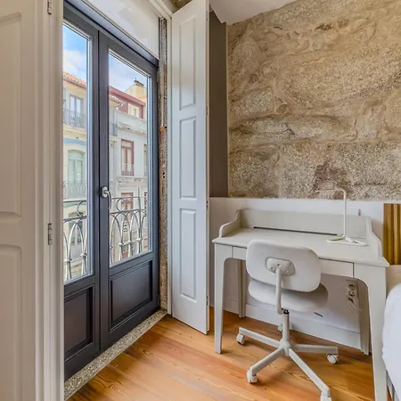 Almada Comfy Apartament