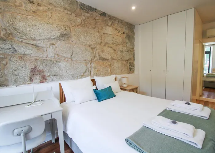 Almada Comfy Apartman