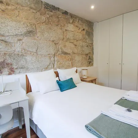 Almada Comfy Apartman